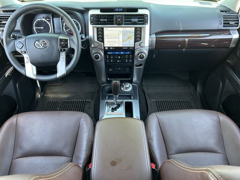 Used 2022 Toyota 4Runner Limited AWD/4WD image 13