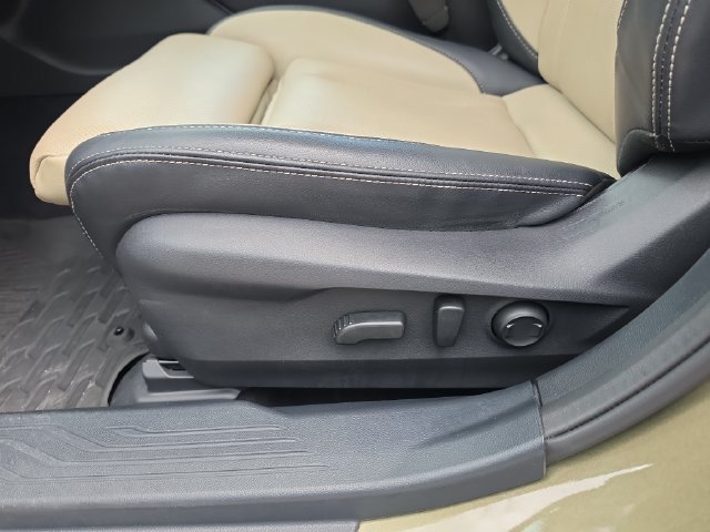 Used 2022 Subaru Outback Limited AWD/4WD image 19