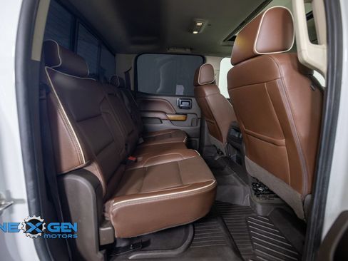 Used 2018 Chevrolet Silverado 3500 High Country w/ Duramax Plus Package AWD/4WD image 36