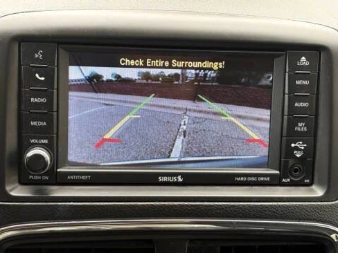 Used 2016 Dodge Grand Caravan SXT w/ Rear Park Assist Package image 24