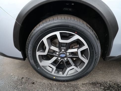 Used 2017 Subaru Crosstrek 2.0i Premium w/ Moonroof Package AWD/4WD image 36