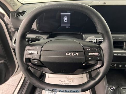 Used 2025 Kia K4 FWD image 36