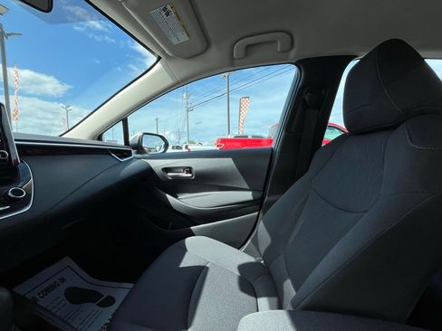 Used 2021 Toyota Corolla LE w/ Carpet Mat Package (TMS) image 15