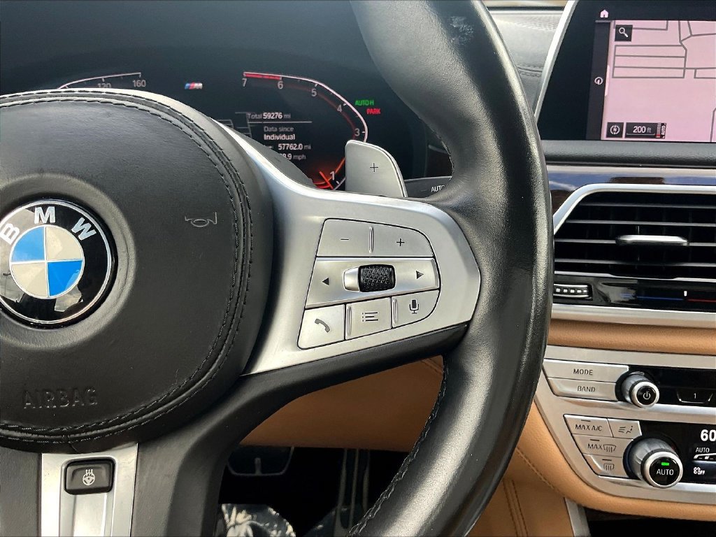 Used 2021 BMW 750i xDrive w/ M Sport Package AWD/4WD image 12