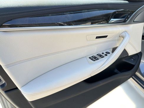 Certified 2023 BMW M550i xDrive w/ Executive Package image 12