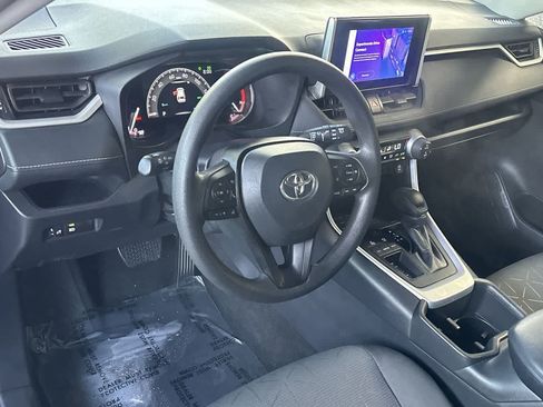 Used 2025 Toyota RAV4 XLE FWD image 13