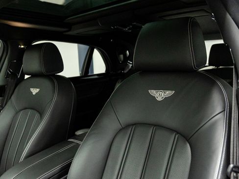 Used 2016 Bentley Mulsanne RWD image 27