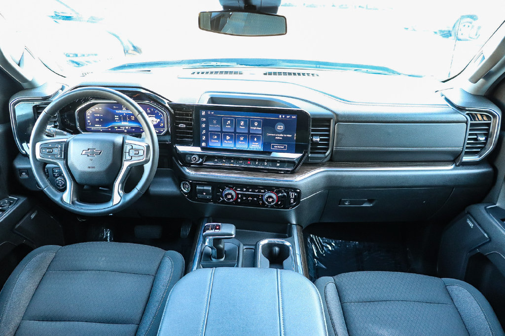 Used 2023 Chevrolet Silverado 1500 RST w/ Convenience Package II AWD/4WD image 12