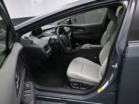 New 2026 Toyota Prius XLE image 9