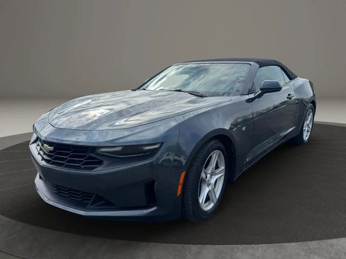 Used 2020 Chevrolet Camaro LT image 1