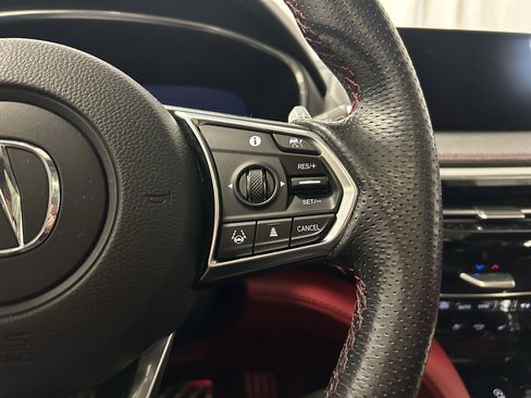 Used 2022 Acura MDX A-Spec image 11
