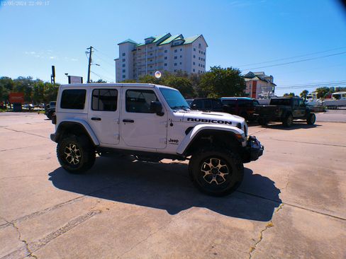Used 2018 Jeep Wrangler Unlimited Rubicon image 4