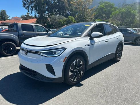 Used 2022 Volkswagen ID.4 Pro S image 3