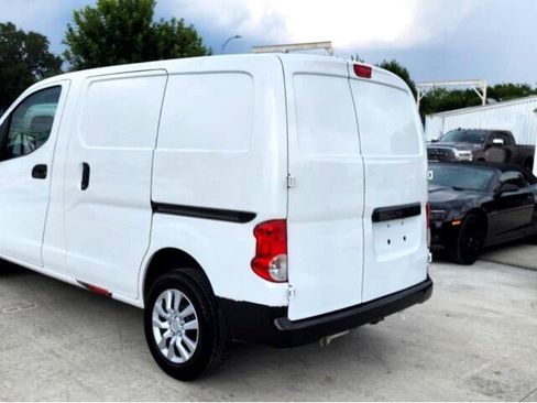 Used 2020 Nissan NV200 SV image 4
