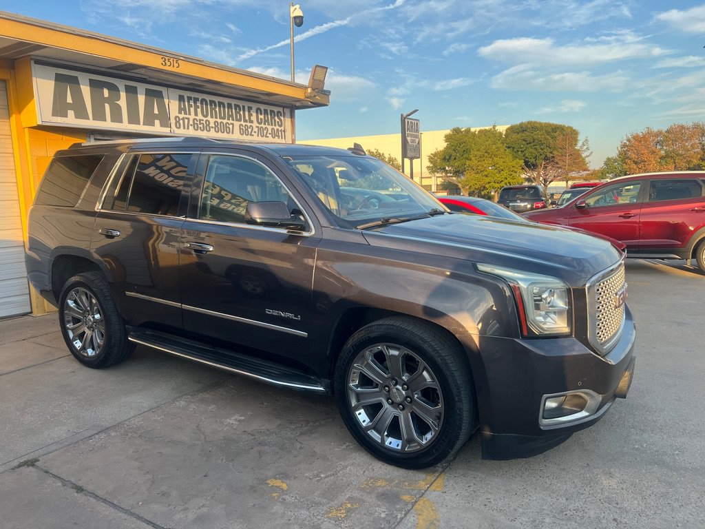 Used 2016 GMC Yukon Denali RWD image 1