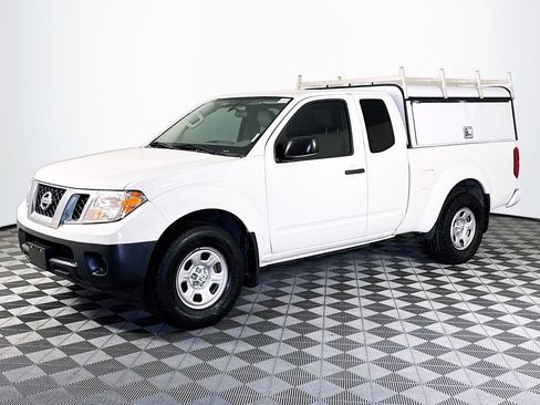 Used 2020 Nissan Frontier S image 4