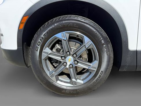 Used 2023 Chevrolet Blazer LT w/ Convenience Package image 9