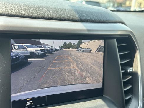 Used 2021 GMC Acadia AT4 w/ LPO, Floor Liner Package AWD/4WD image 19