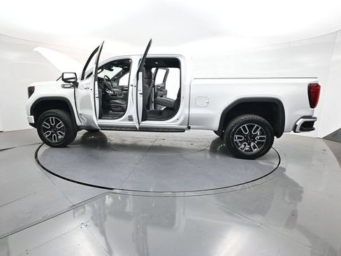 Used 2026 GMC Sierra 1500 AT4 w/ AT4 Premium Package AWD/4WD image 54