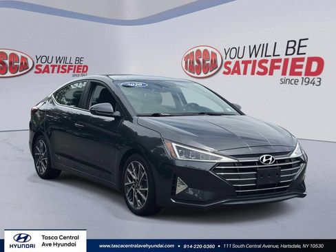 Used 2020 Hyundai Elantra Limited w/ Cargo Package (C1) FWD image 1