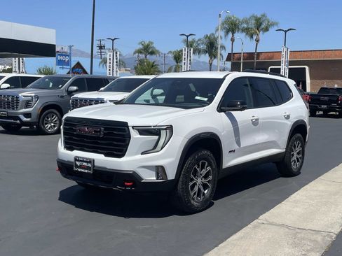 New 2026 GMC Acadia AT4 w/ Luxury Package AWD/4WD image 1