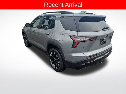 Used 2025 Chevrolet Equinox RS AWD/4WD image 4