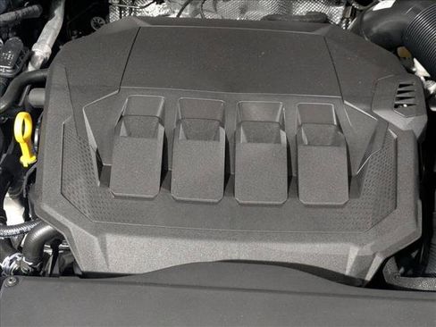 New 2025 Audi Q3 2.0T Premium image 18