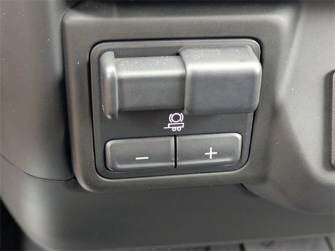 Certified 2023 Chevrolet Silverado 1500 Custom image 25