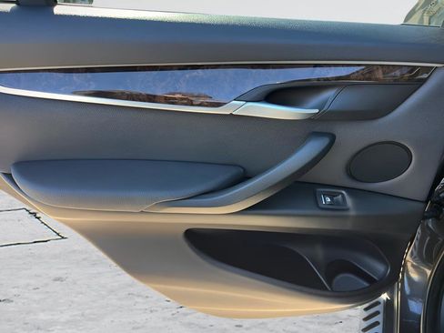 Used 2016 BMW X5 xDrive35i image 22