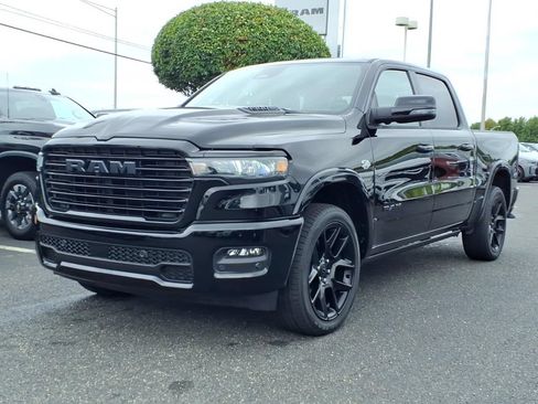 Used 2026 RAM 1500 Laramie w/ Night Edition AWD/4WD image 3