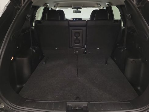 Used 2024 Mitsubishi Outlander SE AWD/4WD image 25