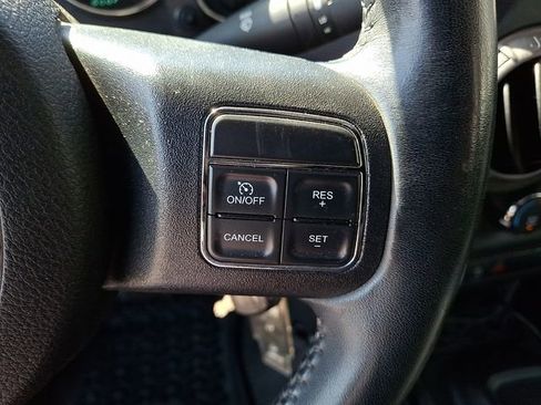 Used 2017 Jeep Wrangler Sport w/ Quick Order Package 24S AWD/4WD image 15