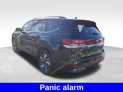 Used 2025 Volkswagen Atlas SE image 28