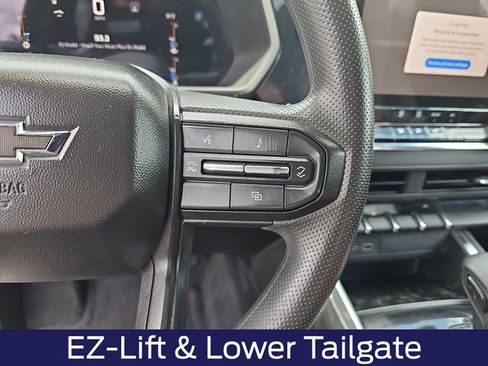 Used 2023 Chevrolet Colorado Trail Boss w/ Technology Package AWD/4WD image 20