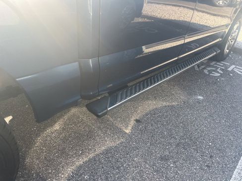 Used 2018 Ford F150 XLT w/ Equipment Group 302A Luxury image 9