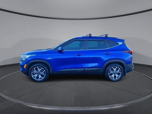 Used 2021 Kia Seltos EX image 5