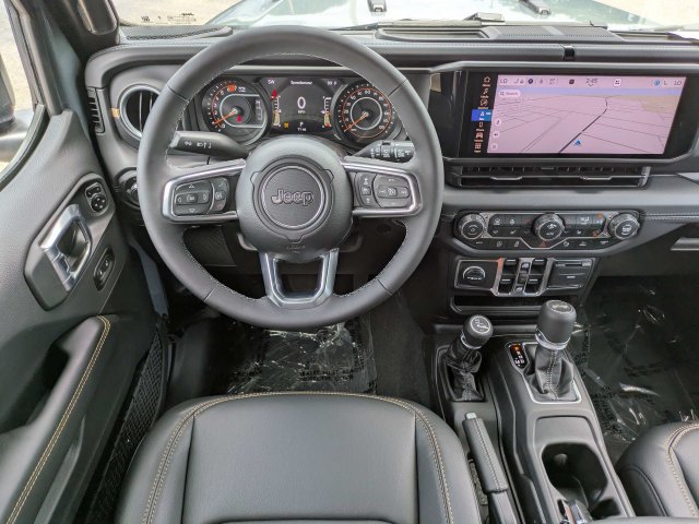 New 2026 Jeep Wrangler Unlimited Sahara AWD/4WD image 16