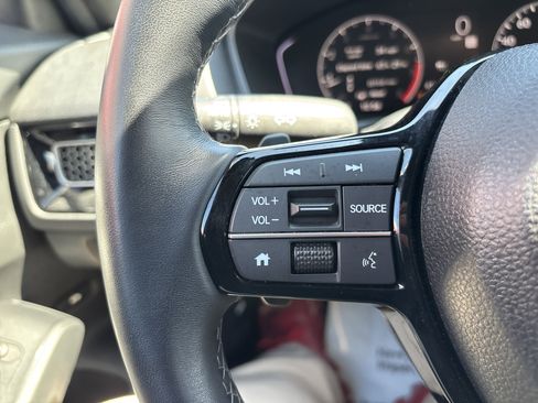 Used 2025 Honda Civic Sport image 19