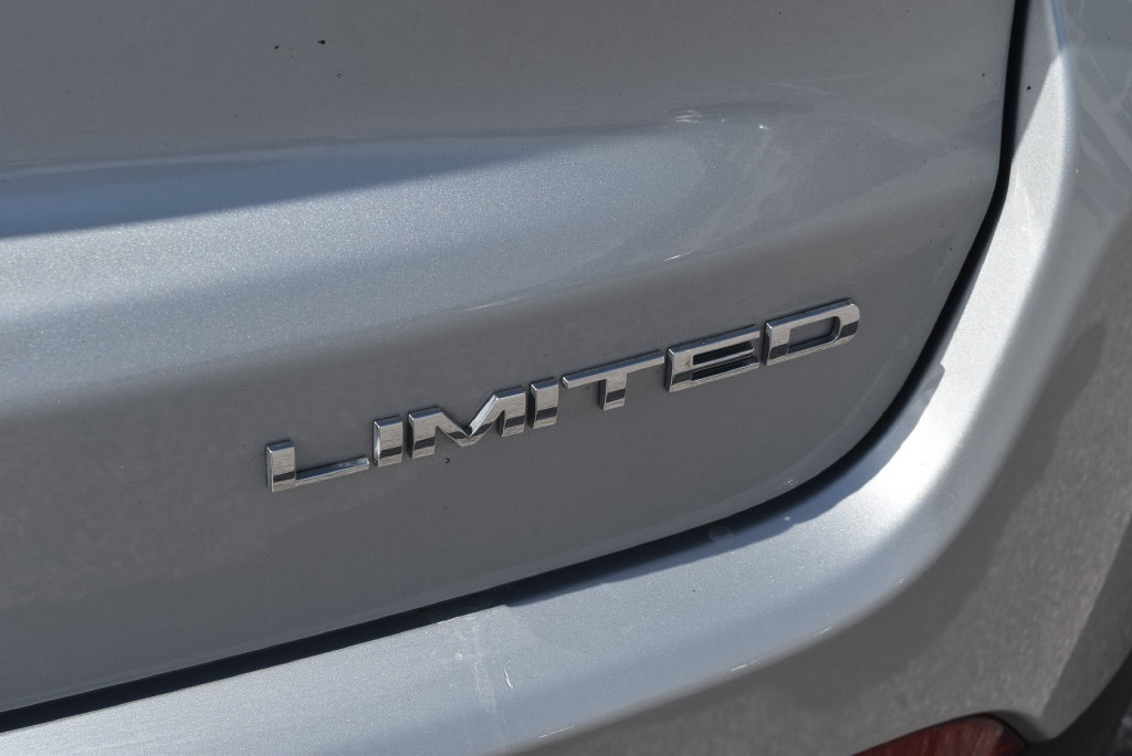 Used 2025 Jeep Compass Limited AWD/4WD image 7