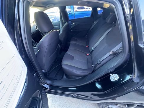Used 2015 Dodge Dart SE w/ Convenience Group FWD image 26