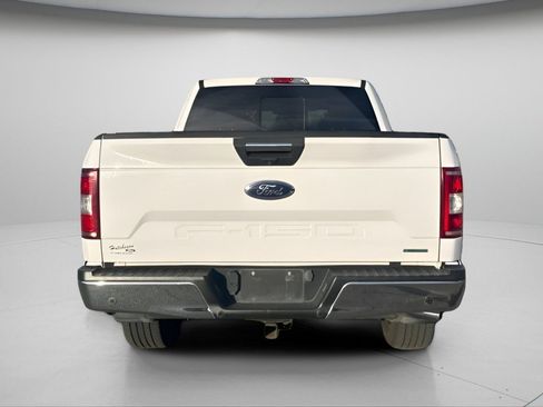 Used 2019 Ford F150 XLT w/ Equipment Group 302A Luxury AWD/4WD image 8