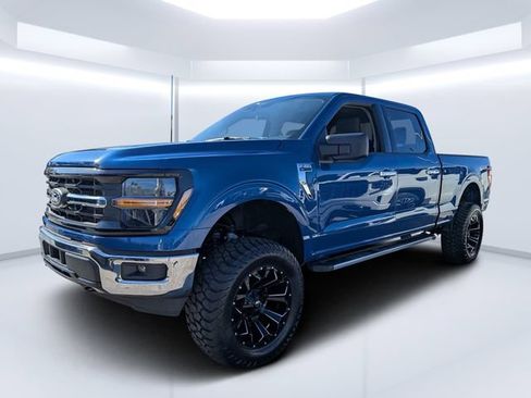 Used 2025 Ford F150 XLT w/ Equipment Group 301A Standard AWD/4WD image 7