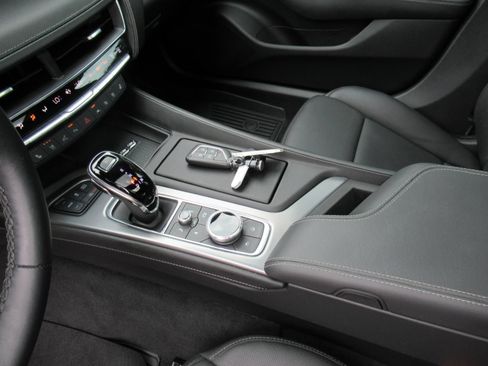 Certified 2025 Cadillac CT5 Premium Luxury w/ LPO, Bronce Accent Package RWD image 21