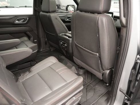 Used 2024 Chevrolet Tahoe RST w/ Luxury Package image 17