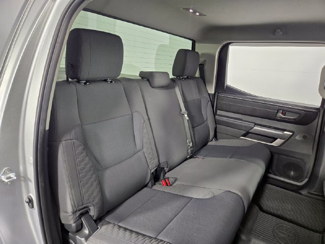 Used 2022 Toyota Tundra SR5 AWD/4WD image 17