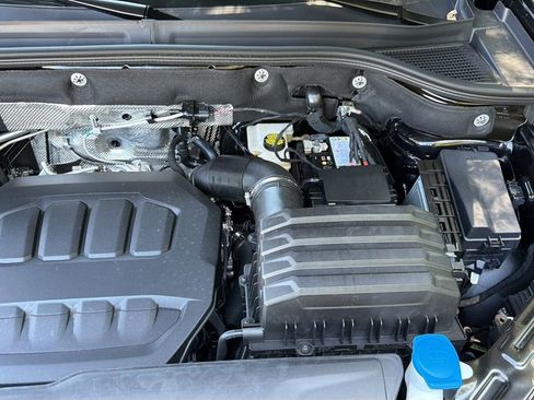 New 2026 Volkswagen Atlas Peak Edition AWD/4WD image 37