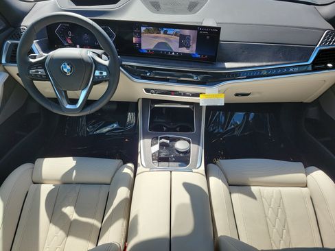 New 2026 BMW X5 xDrive40i AWD/4WD image 10