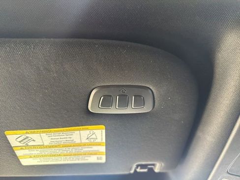 Used 2018 Ford F150 Platinum w/ Equipment Group 701A Luxury image 34