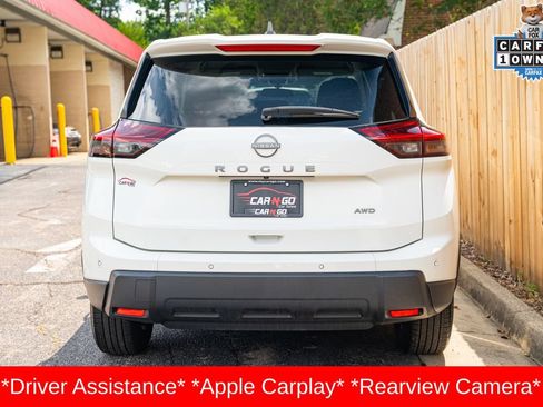 Used 2025 Nissan Rogue S AWD/4WD image 7