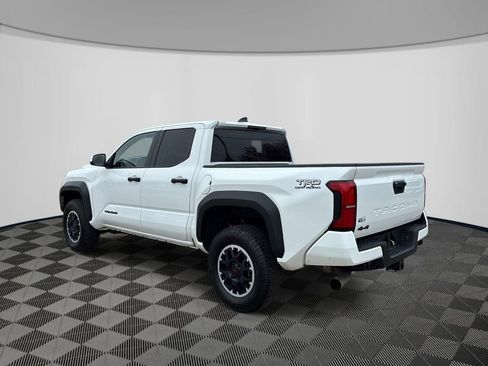 Used 2024 Toyota Tacoma TRD Sport image 5